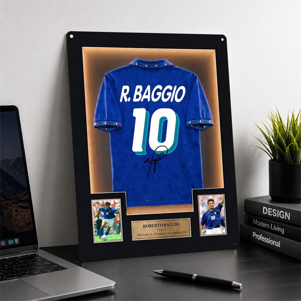 Плакат-сувенир Роберто Баджо:  – обзор и цена Sports Equipment Poster
